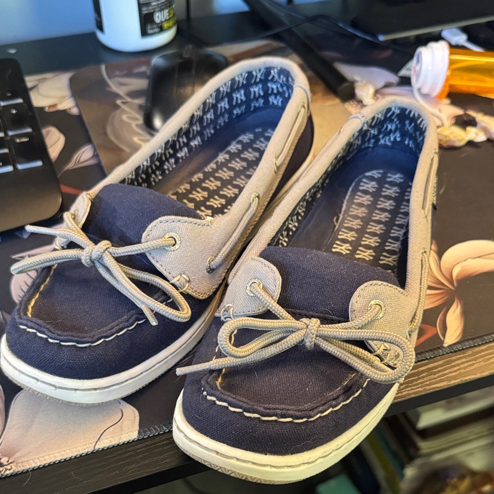 Eastland Navy and Tan Loafers. New York Yankees boat shoes.